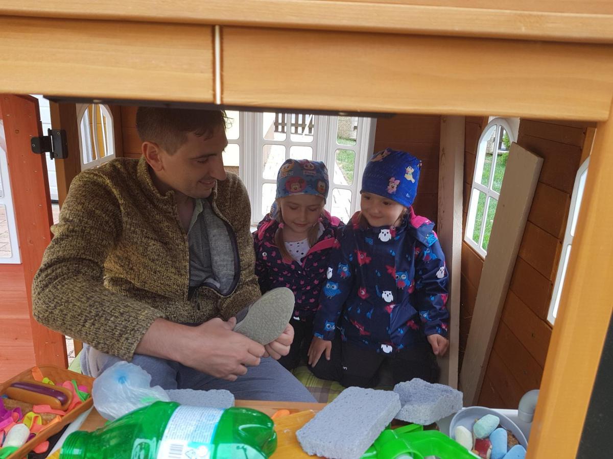 Zlty Dom Vrbov Lägenhet Exteriör bild
