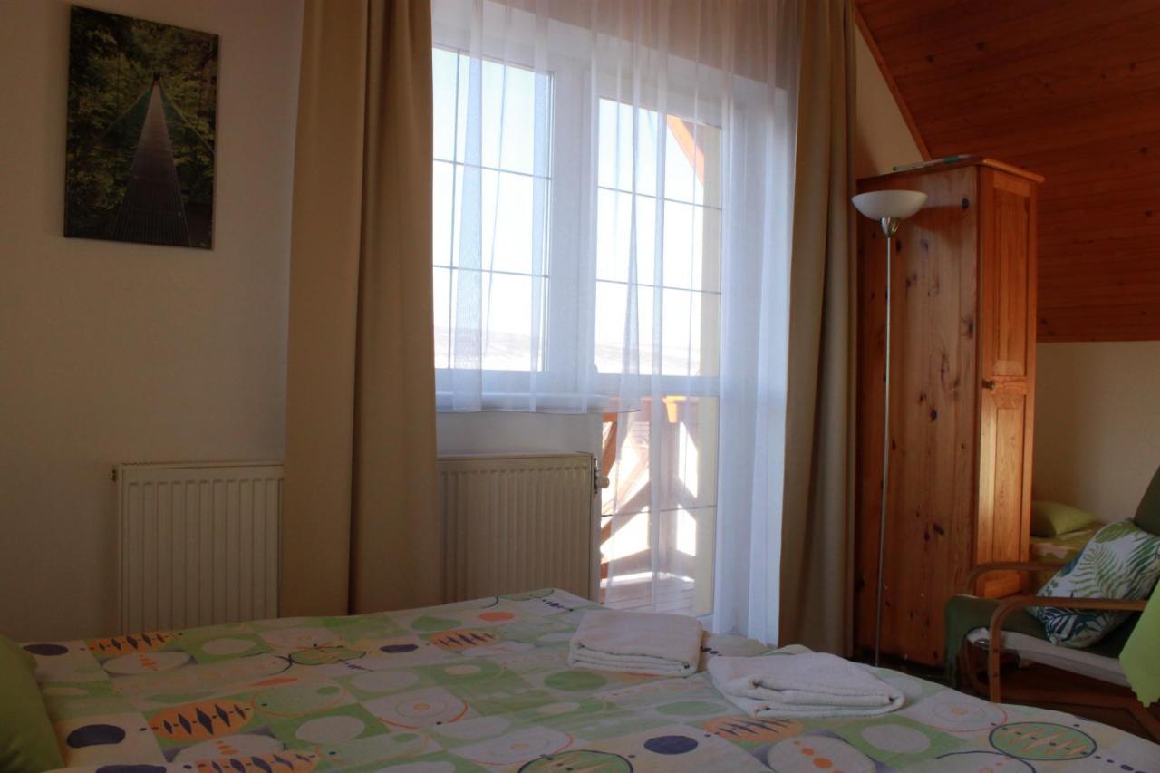 Zlty Dom Vrbov Lägenhet Exteriör bild